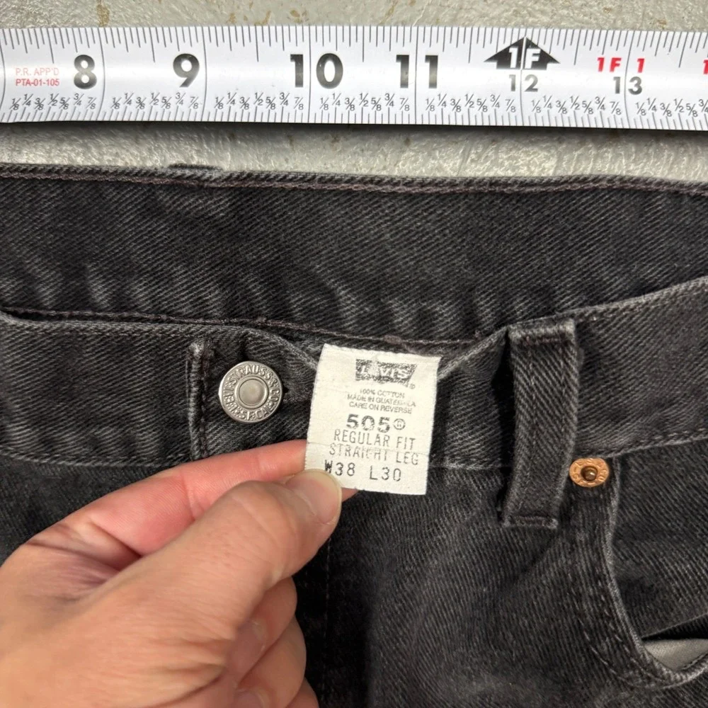 Vintage Levi's 505 Regular Fit Jeans Black Straight Leg Denim 00505-0260 36 x 29